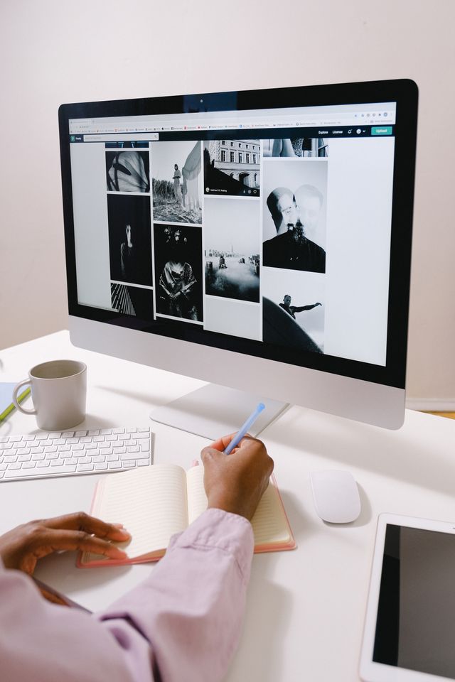 Work directly with senior creatives with 15+ years in branding, art direction and motion design. From international corporations and startups to marketing agencies and small businesses, we deliver agency-grade craft — without the agency overhead.